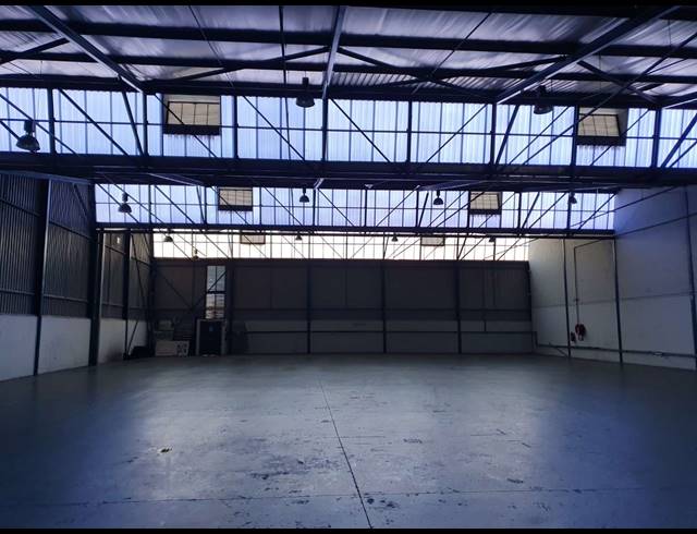 1,180M² FACTORY TO LET IN BELLVILLE SOUTH INDUSTRIA